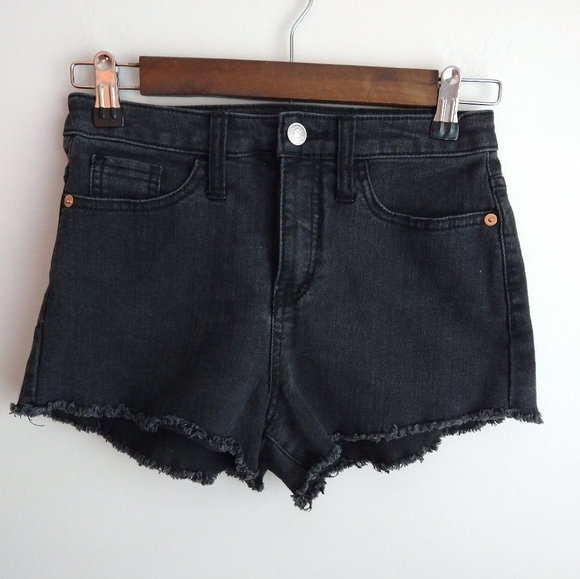 wild fable Pants - Wild Fable Size 00 High-Rise Black Short Shorts
